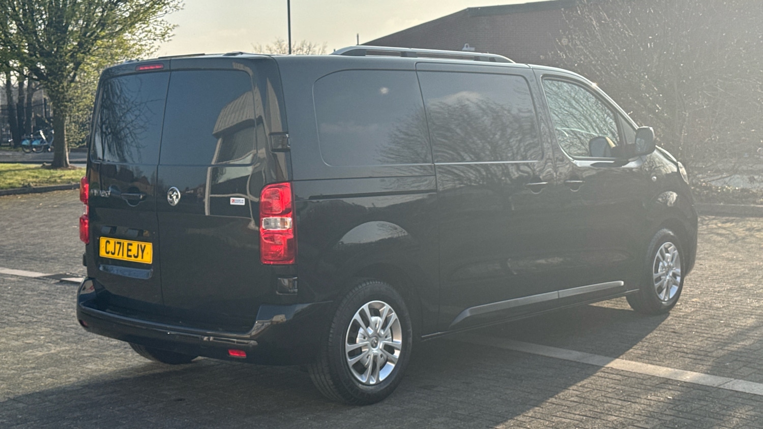 Used Vauxhall Vivaro 2022 for sale - 77983860: Photo 10