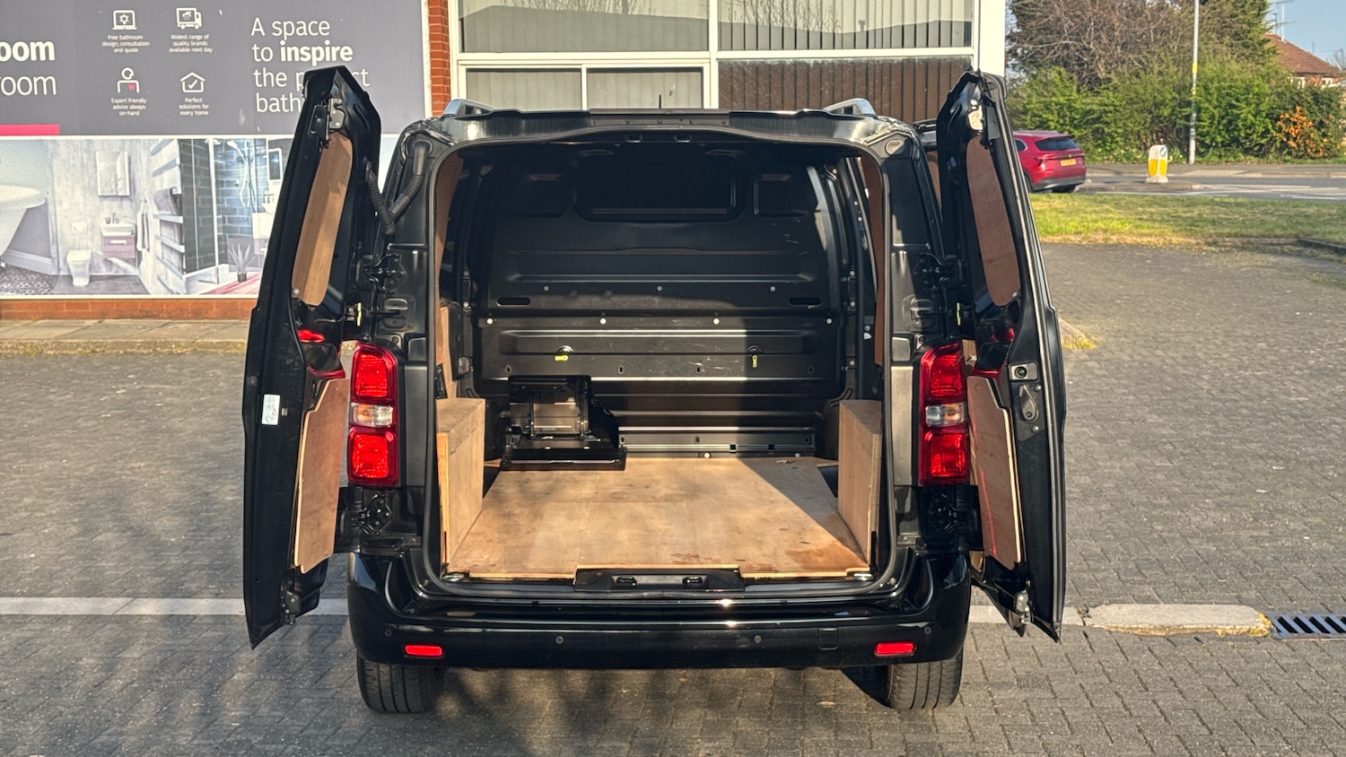 Used Vauxhall Vivaro 2022 for sale - 77983860: Photo 3