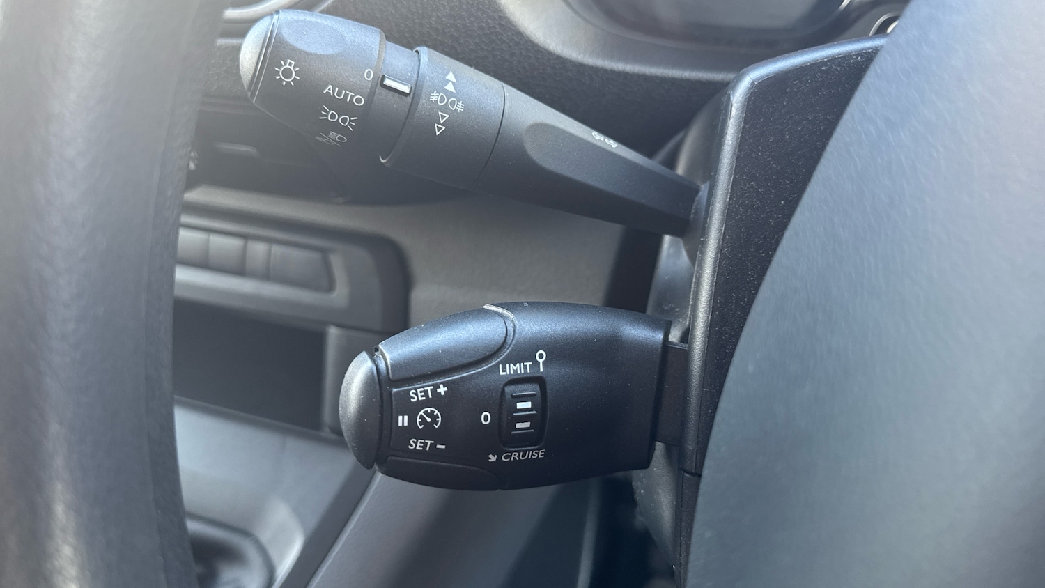 Used Vauxhall Vivaro 2022 for sale - 77983860: Photo 32