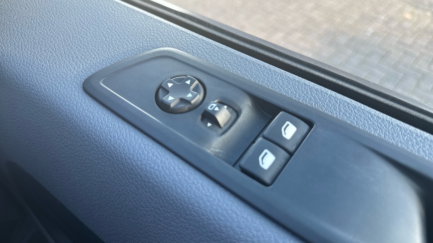 Used Vauxhall Vivaro 2022 for sale - 77983860: Photo 34