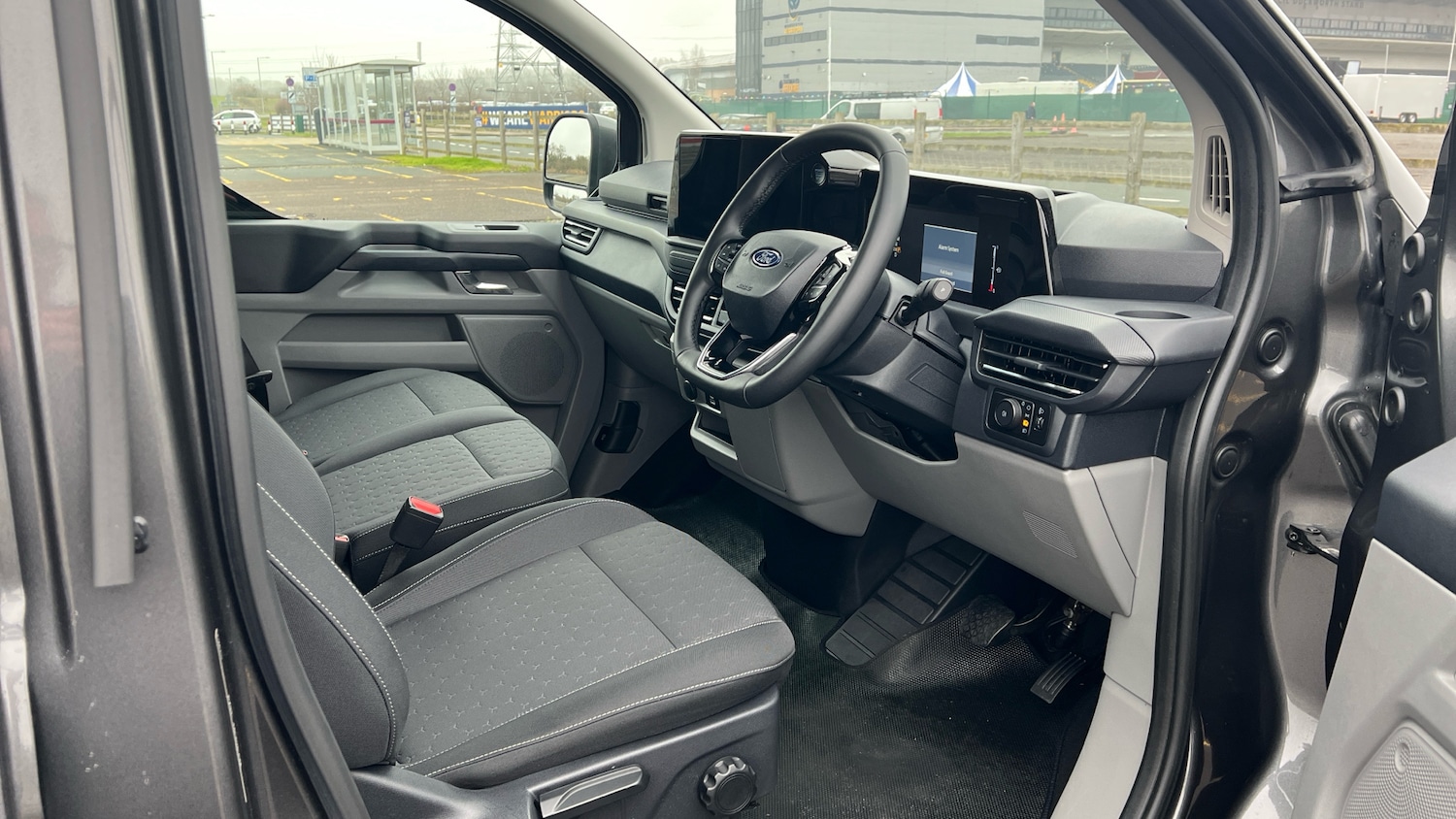 Used Ford Transit Custom 2024 for sale - 77329065: Photo 6