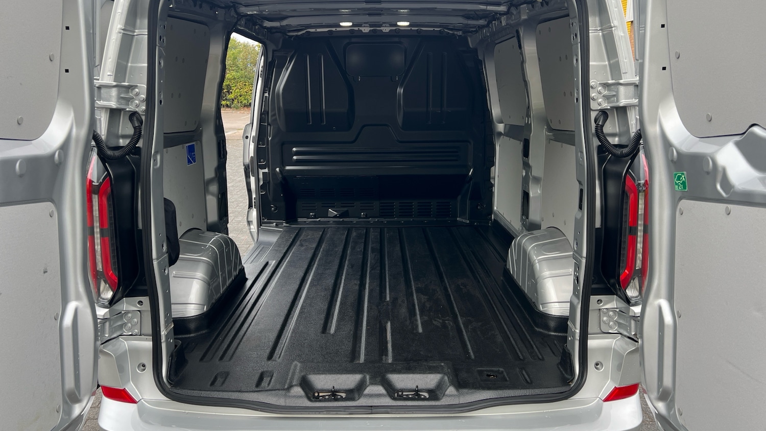 Used Ford Transit Custom 2025 for sale - 76372291: Photo 12