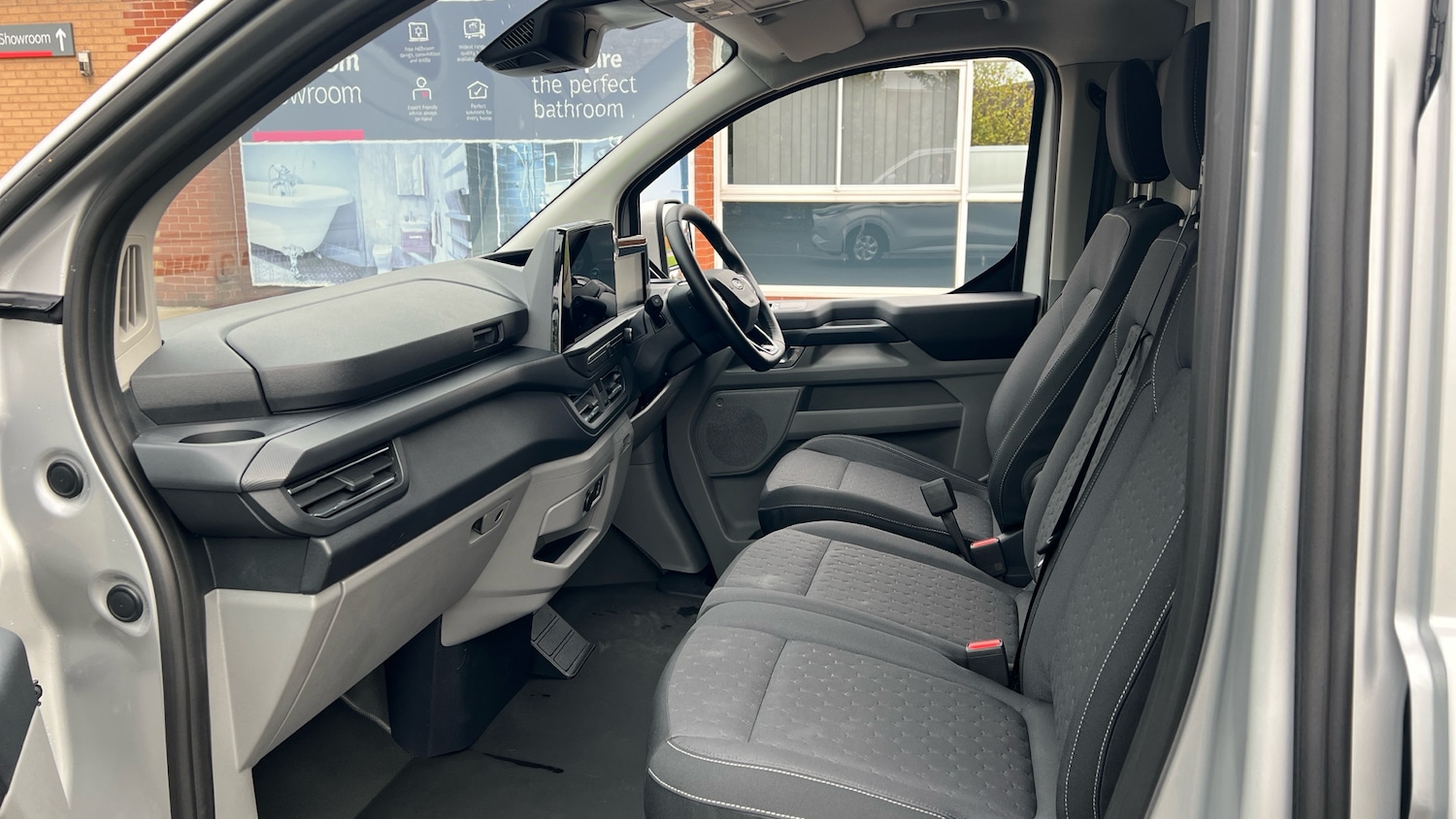 Used Ford Transit Custom 2025 for sale - 76372291: Photo 13