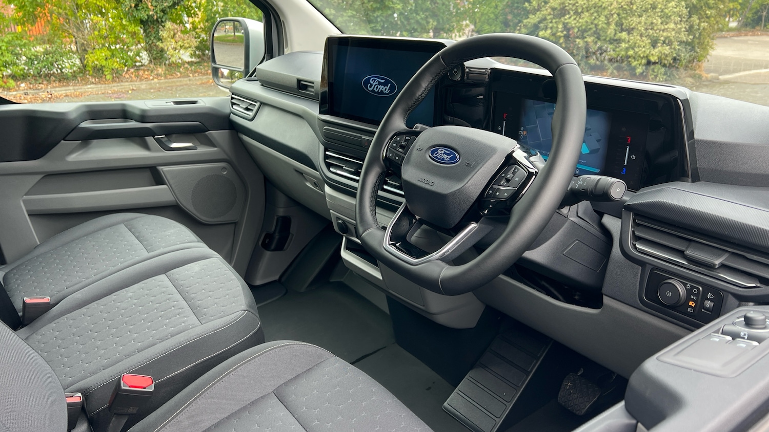 Used Ford Transit Custom 2025 for sale - 76372291: Photo 16