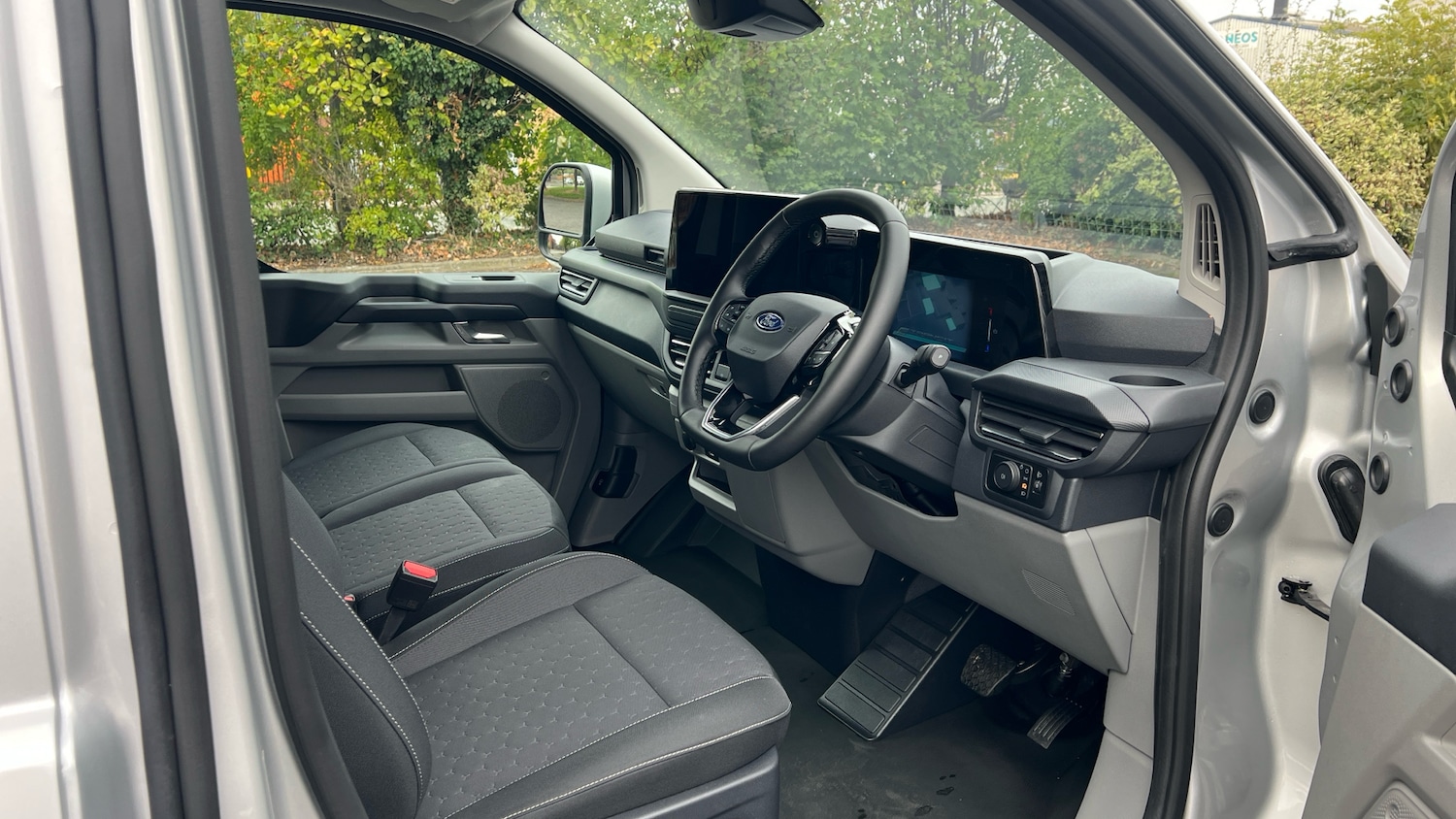 Used Ford Transit Custom 2025 for sale - 76372291: Photo 6