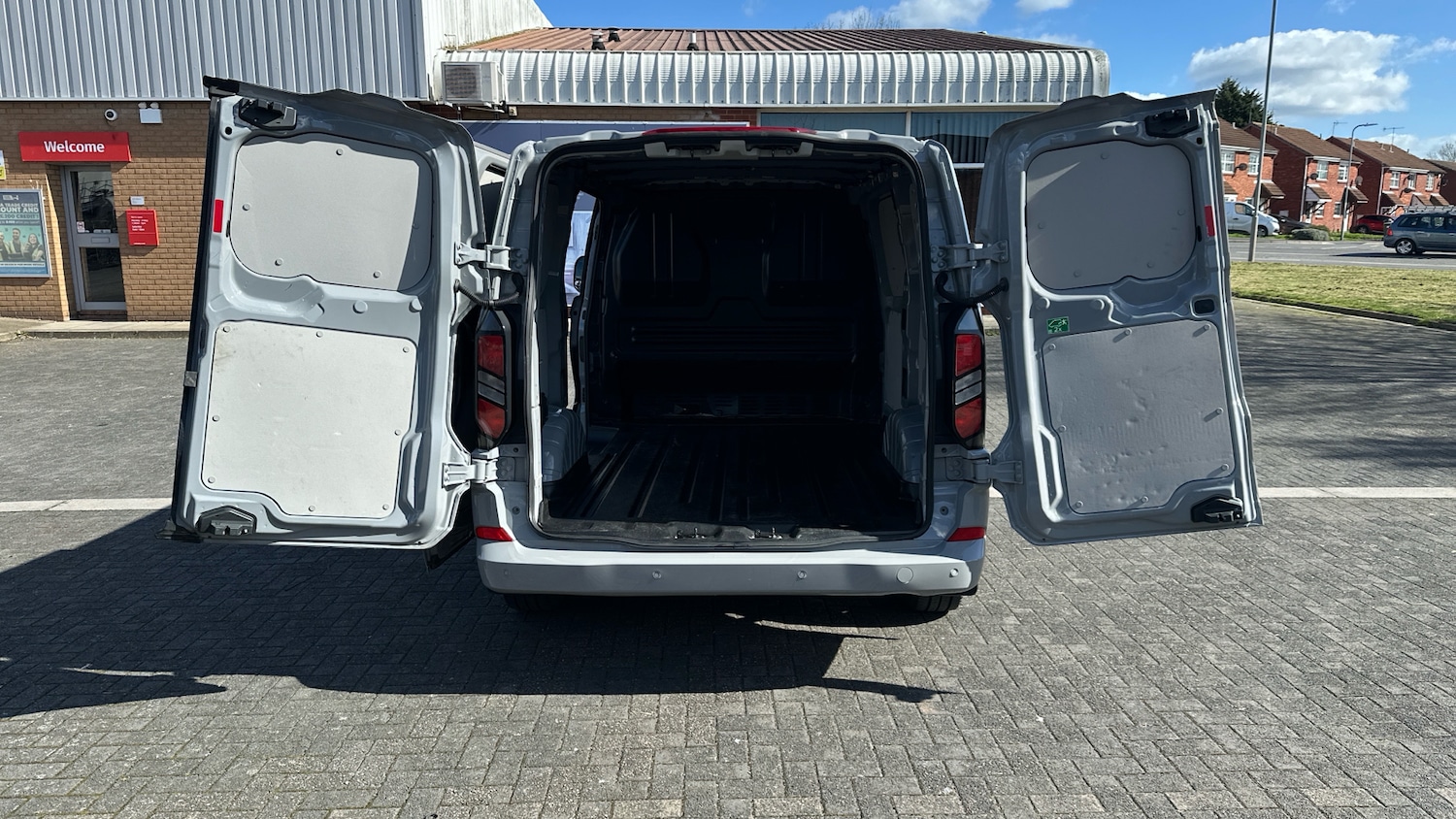 Used Ford Transit Custom 2024 for sale - 77898717: Photo 28