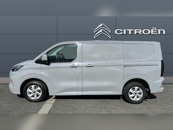 Used Ford Transit Custom 2024 for sale - 77898717: Photo