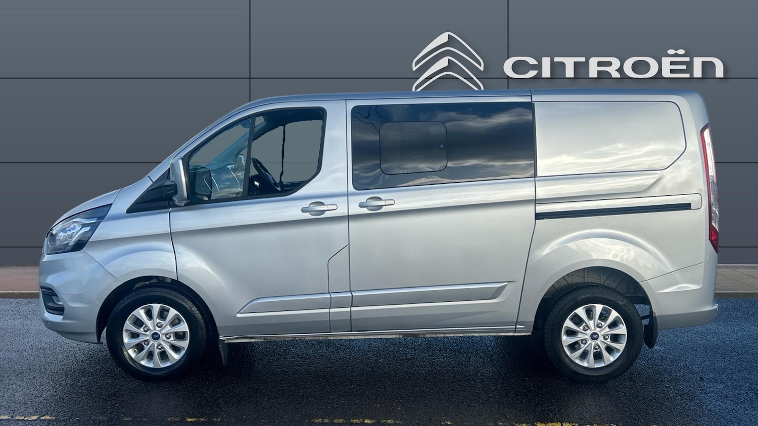 Used Ford Transit Custom 2022 for sale - 77567605: Photo 4