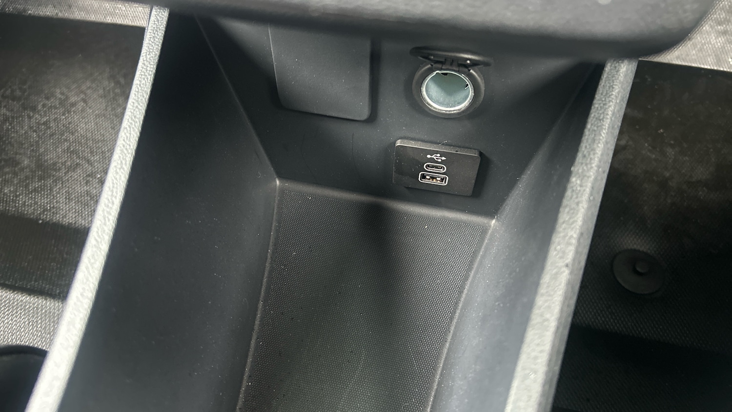 Used Ford Transit Courier 2025 for sale - 77300282: Photo 34