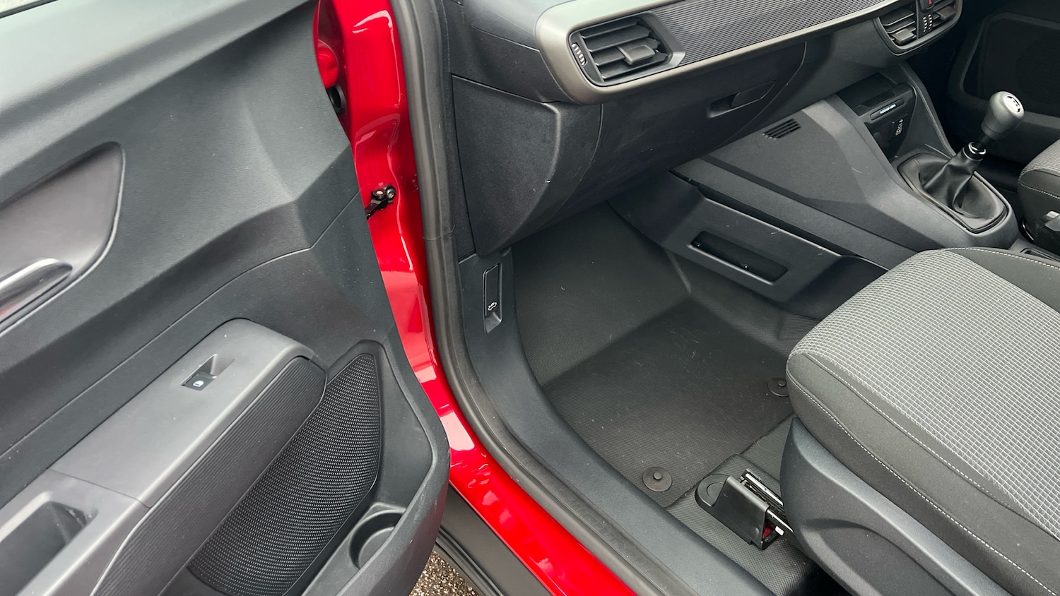 Used Ford Transit Courier 2024 for sale - 77247781: Photo 37