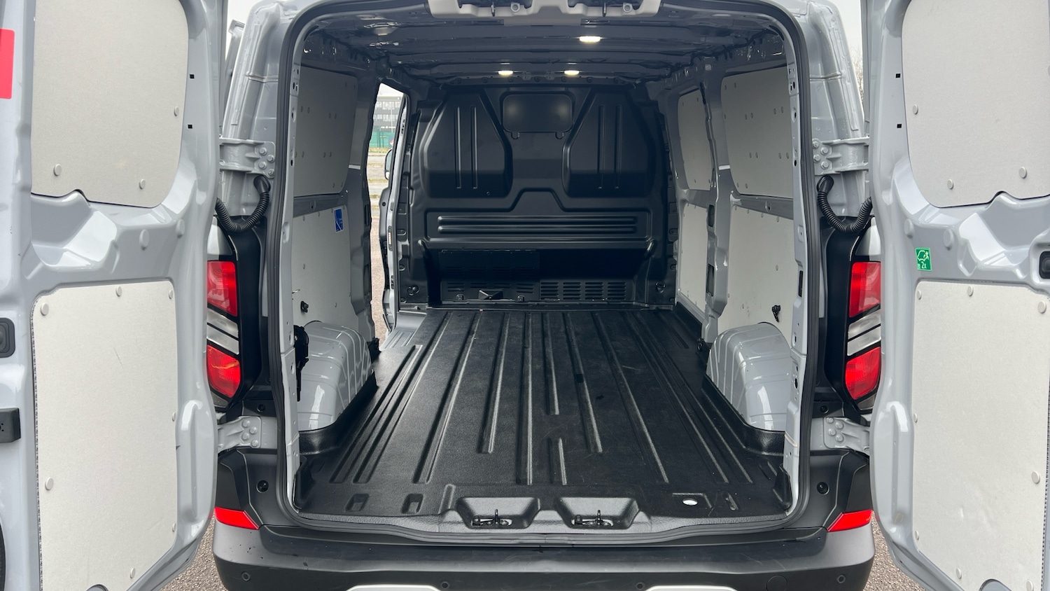 Used Ford Transit Custom 2025 for sale - 77335753: Photo 12