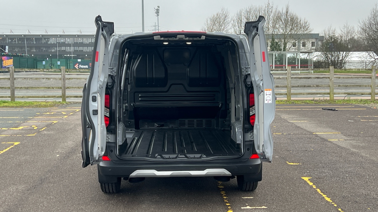 Used Ford Transit Custom 2025 for sale - 77335753: Photo 3