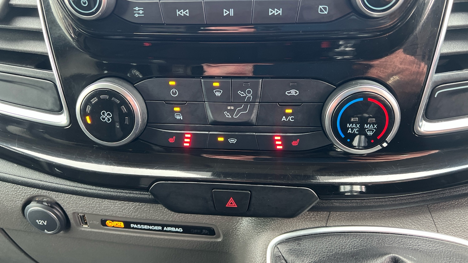 Used Ford Transit Custom 2019 for sale - 77375780: Photo 24