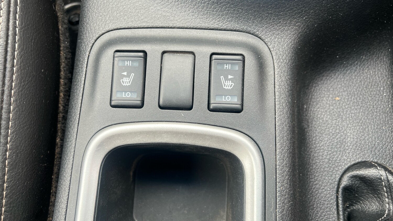 Vehicle 33