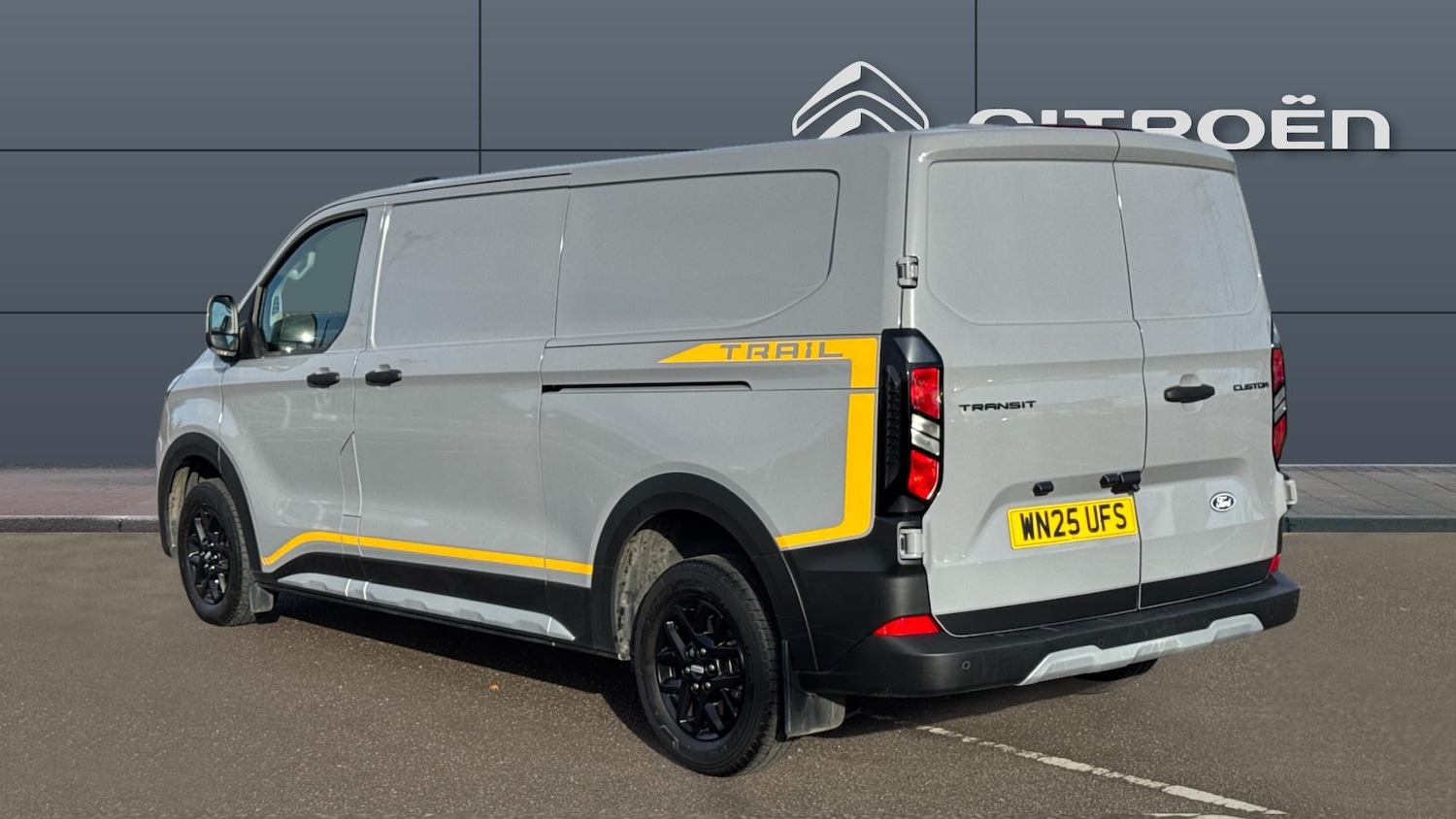 Used Ford Transit Custom 2025 for sale - 76576514: Photo 2
