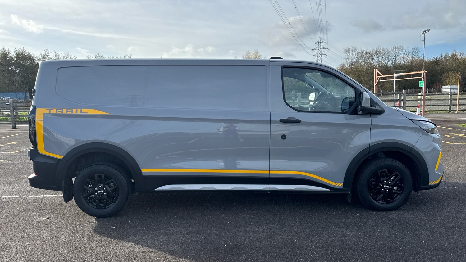 Used Ford Transit Custom 2025 for sale - 76576514: Photo 9