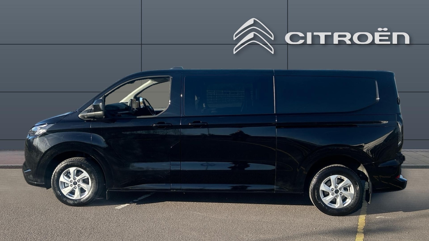 Used Ford Transit Custom 2025 for sale - 76705674: Photo 4