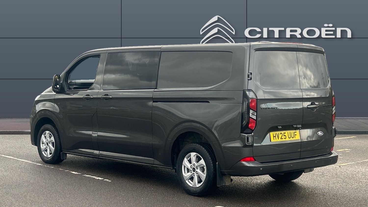 Used Ford Transit Custom 2025 for sale - 76407333: Photo 2