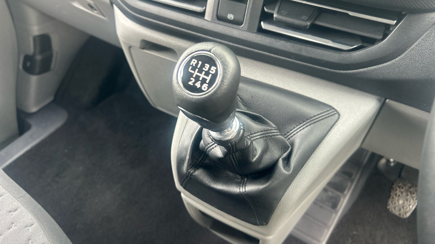 Used Ford Transit Custom 2025 for sale - 76407333: Photo 28