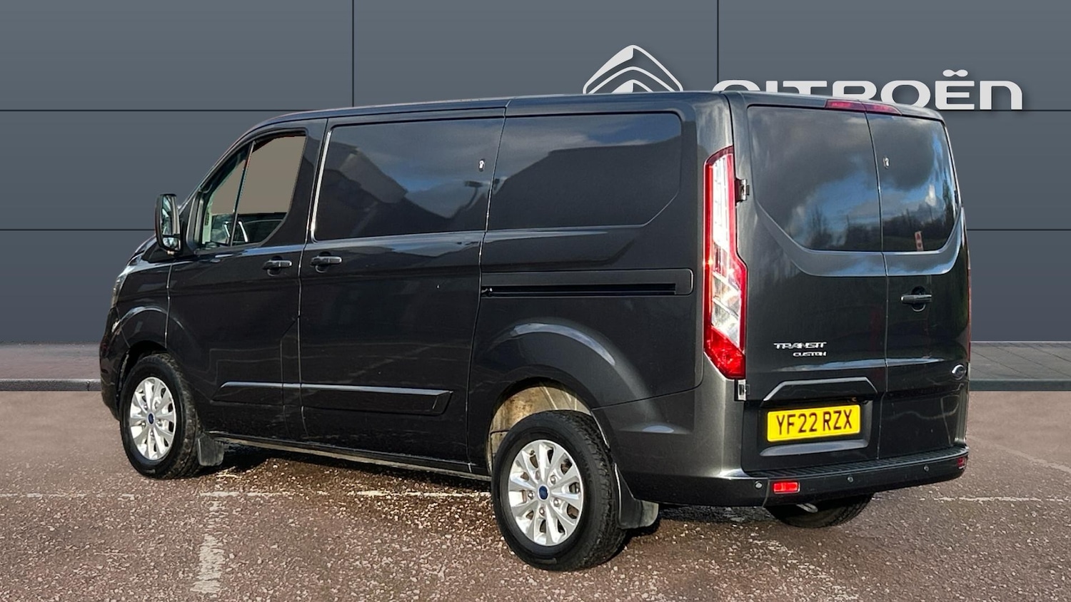 Used Ford Transit Custom 2022 for sale - 77240192: Photo 2