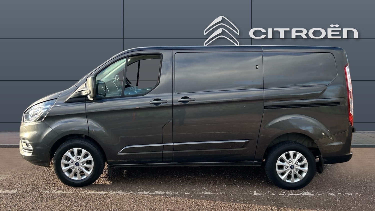 Used Ford Transit Custom 2022 for sale - 77240192: Photo 4