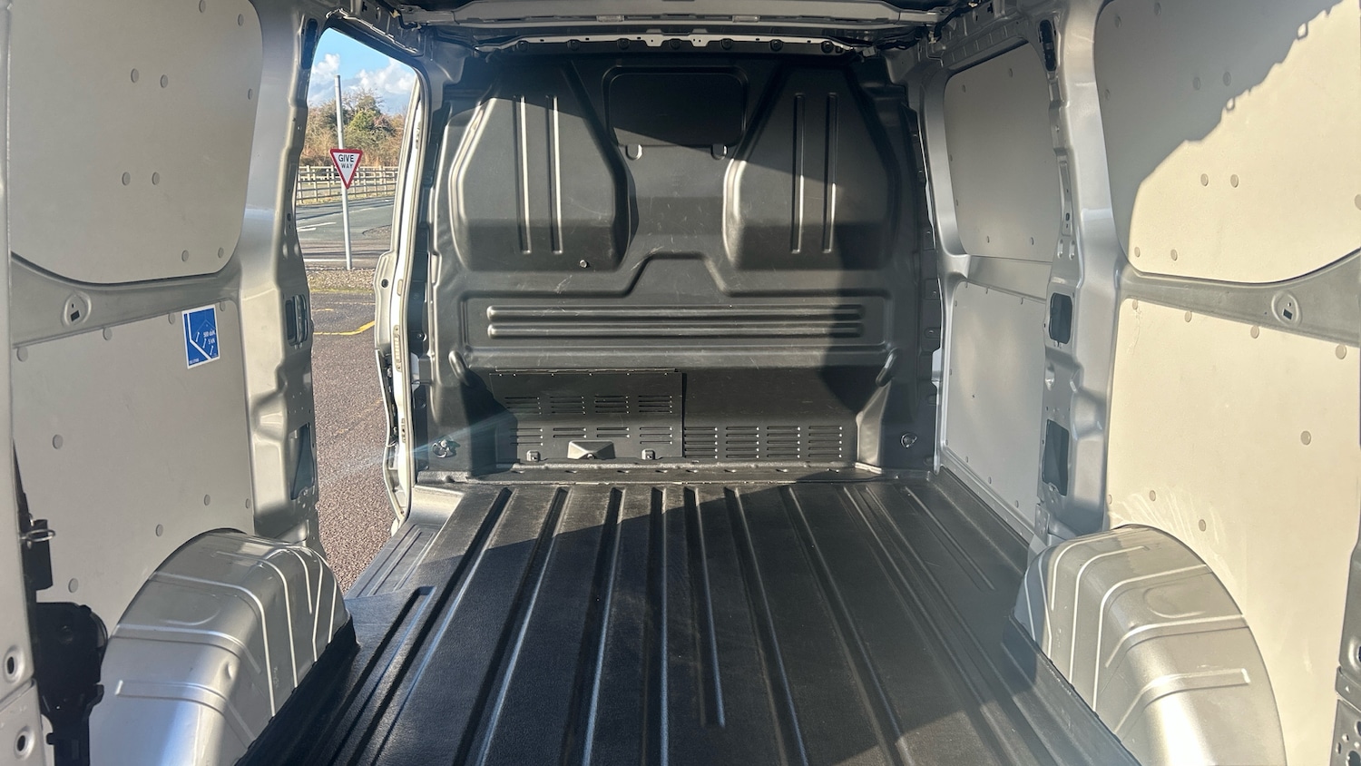 Used Ford Transit Custom 2025 for sale - 78111910: Photo 12