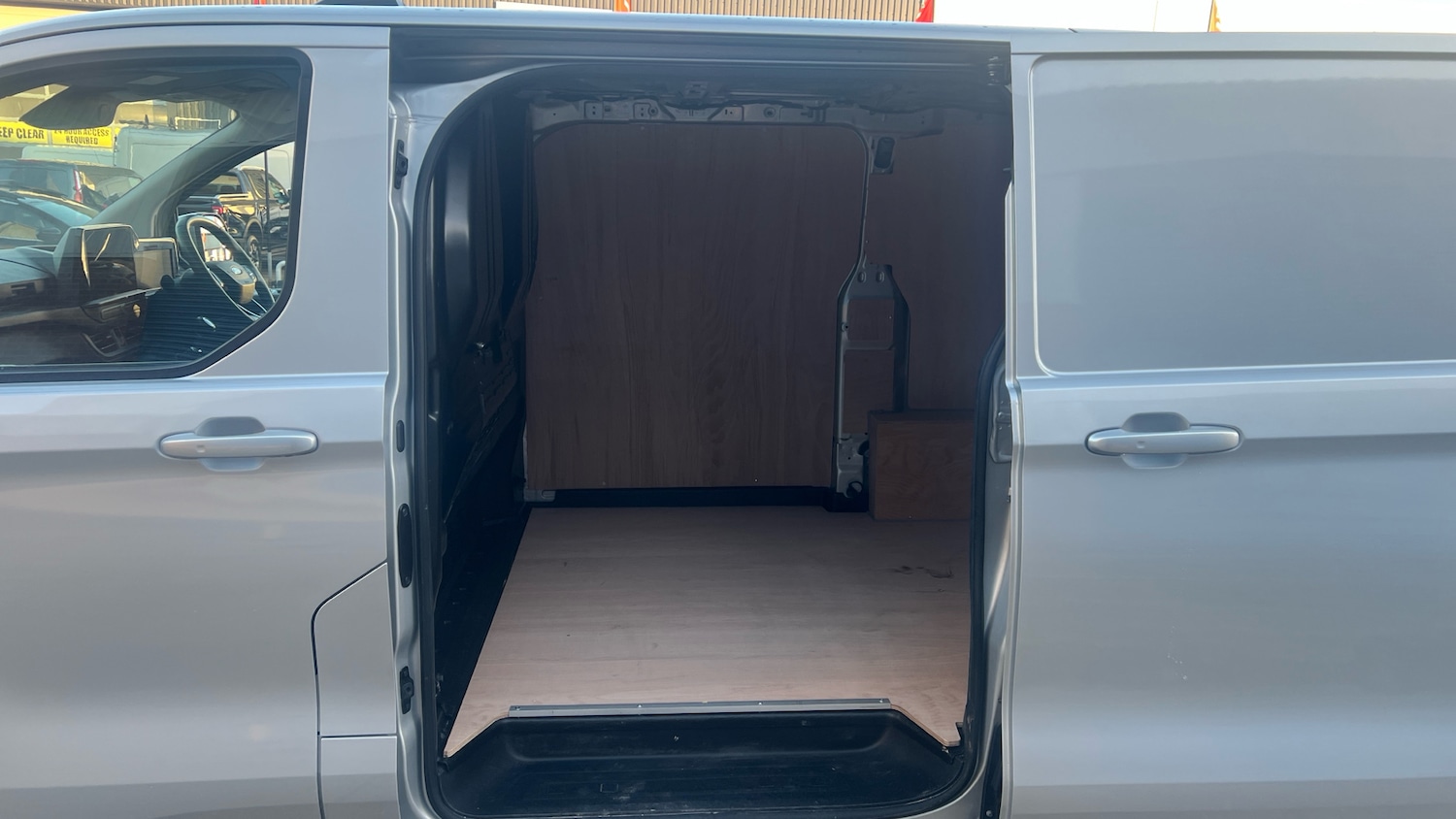 Used Ford Transit Custom 2024 for sale - 77272146: Photo 5