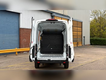 Used Ford Transit 2025 for sale - 76372285: Photo