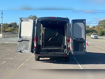 Used Ford Transit 2022 for sale - 76455132: Photo