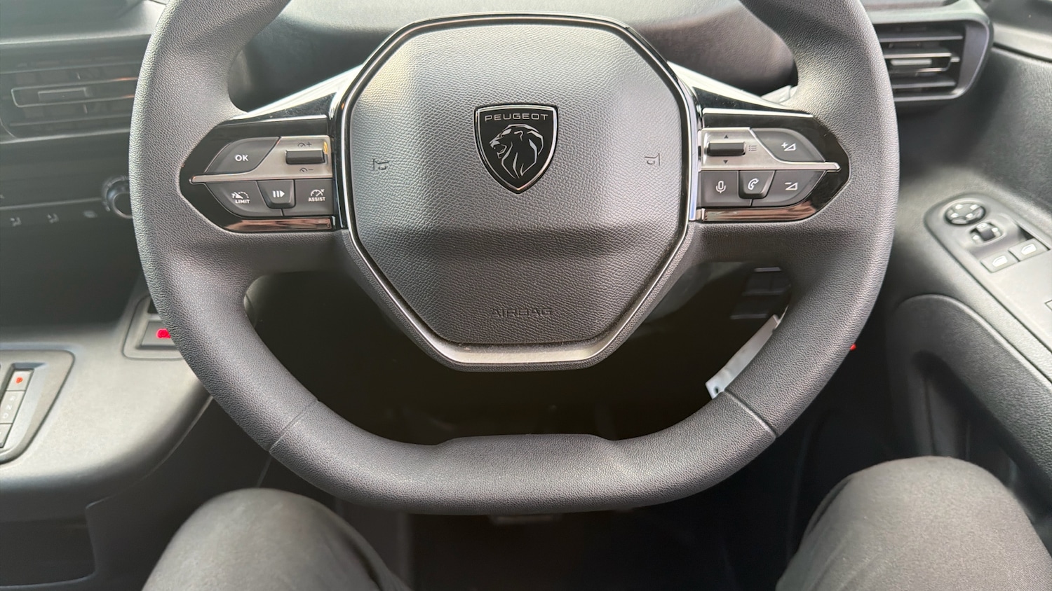 Used Peugeot Partner 2024 for sale - 77715256: Photo 26