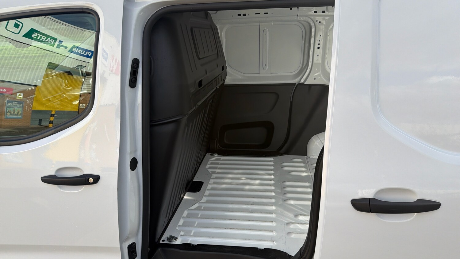 Used Peugeot Partner 2024 for sale - 77715256: Photo 5