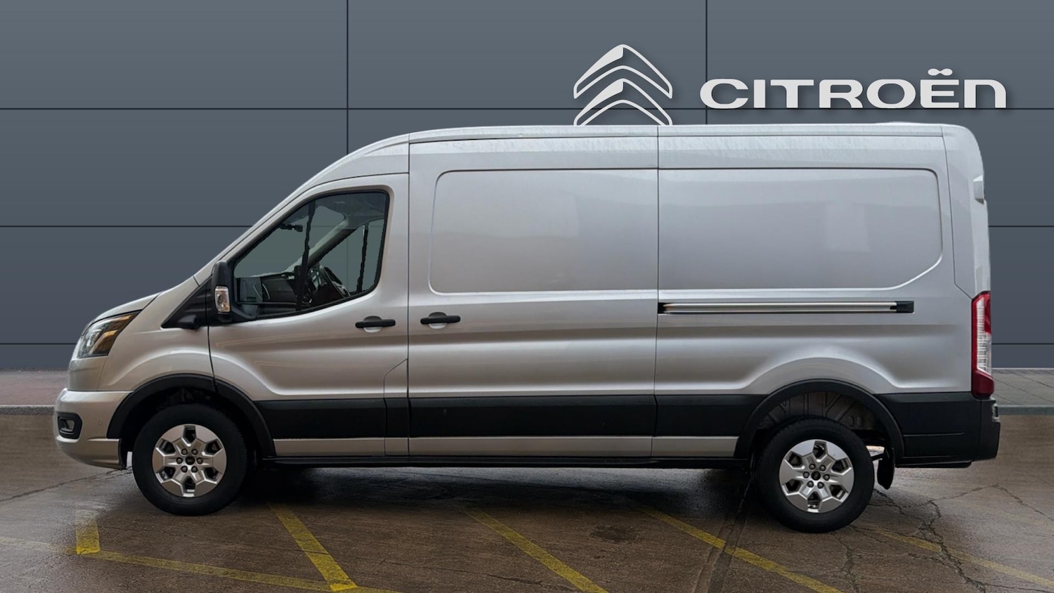 Used Ford Transit 2025 for sale - 77515371: Photo 4