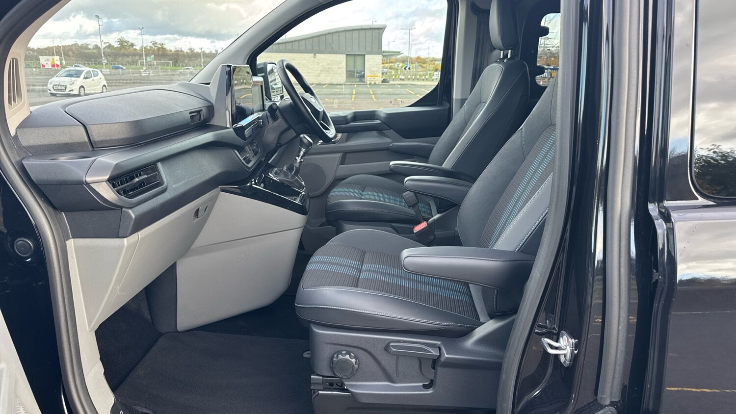 Used Ford Transit Custom 2024 for sale - 76437015: Photo 13