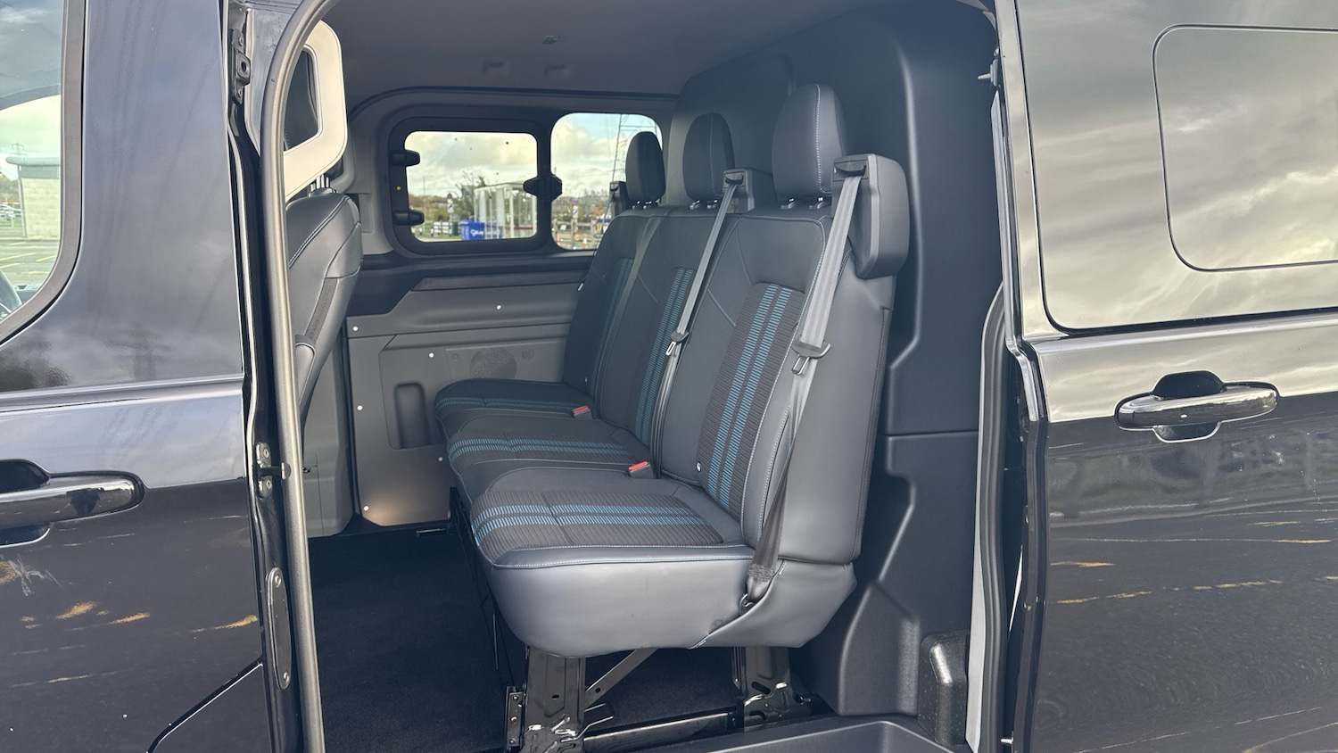 Used Ford Transit Custom 2024 for sale - 76437015: Photo 14
