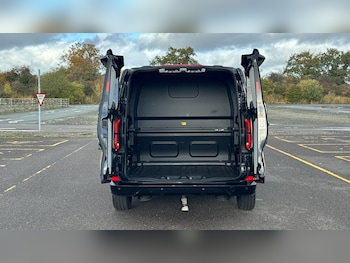 Used Ford Transit Custom 2024 for sale - 76437015: Photo