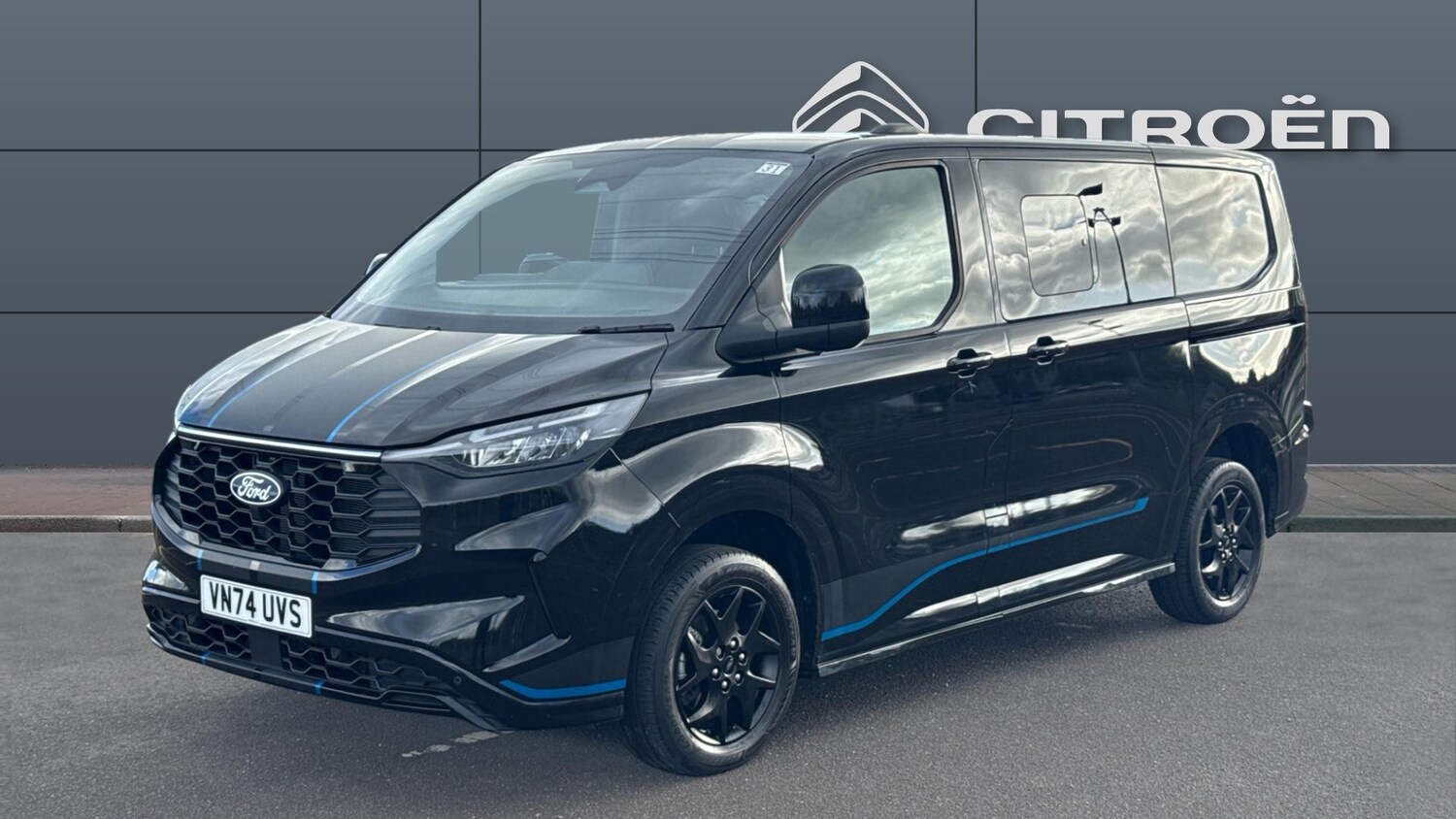 Used Ford Transit Custom 2024 for sale - 76437015: Photo 7