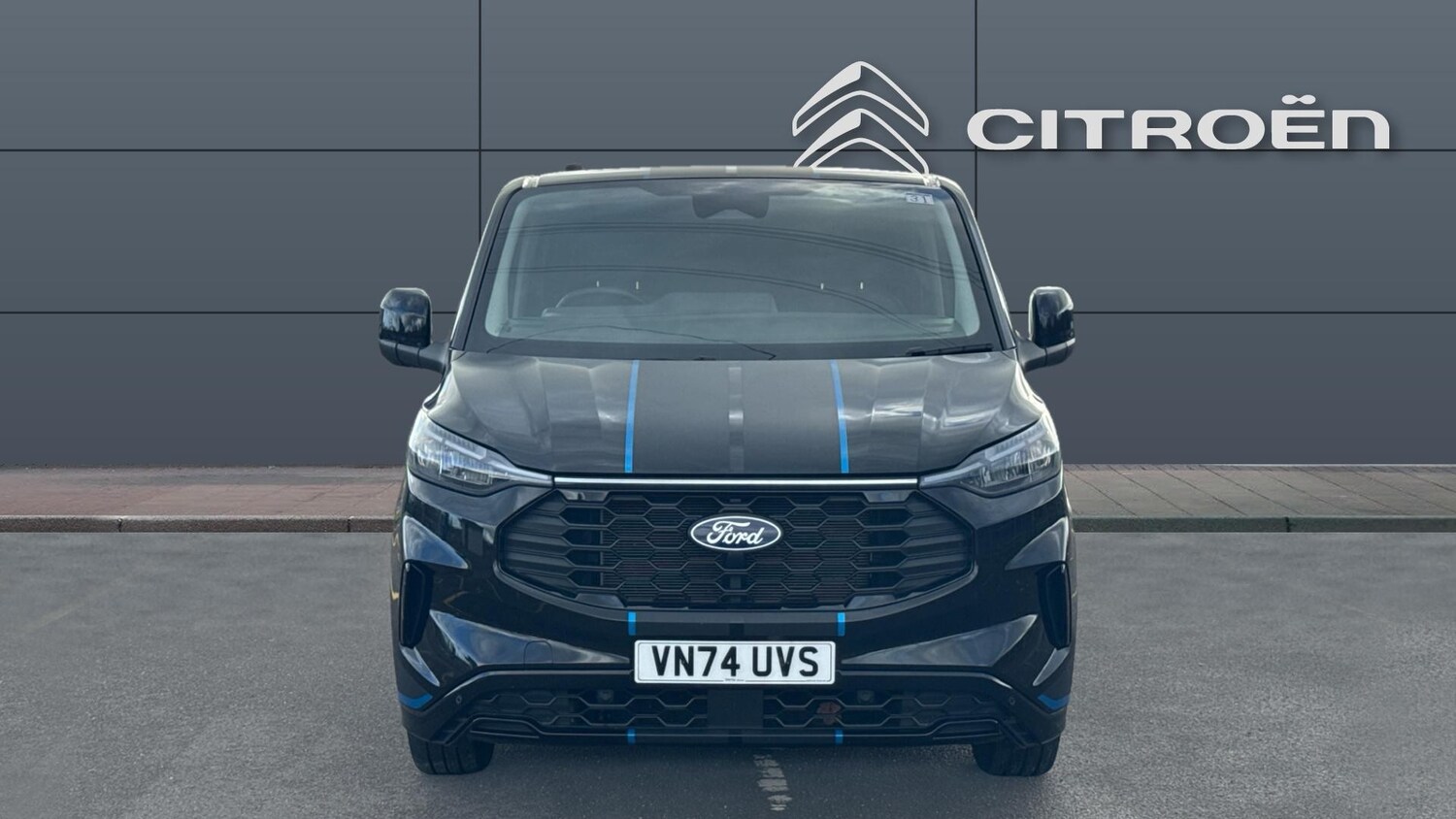 Used Ford Transit Custom 2024 for sale - 76437015: Photo 8