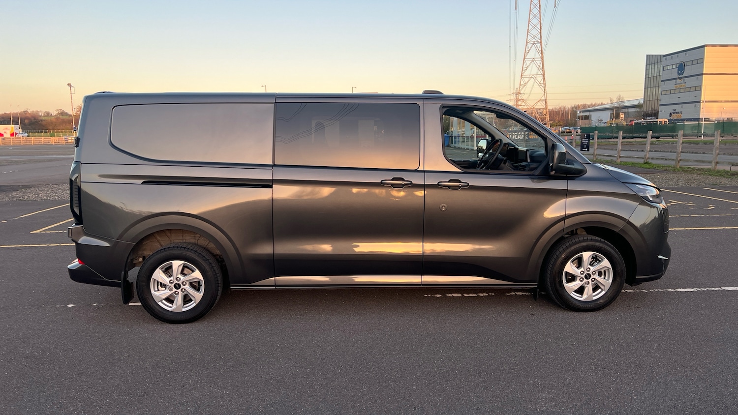 Used Ford Transit Custom 2025 for sale - 76638583: Photo 9