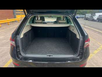 Used Skoda Superb 2020 for sale - 75407243: Photo