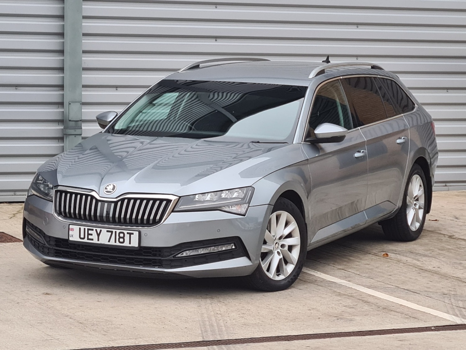 Used Skoda Superb 2020 for sale - 76638702: Photo 1