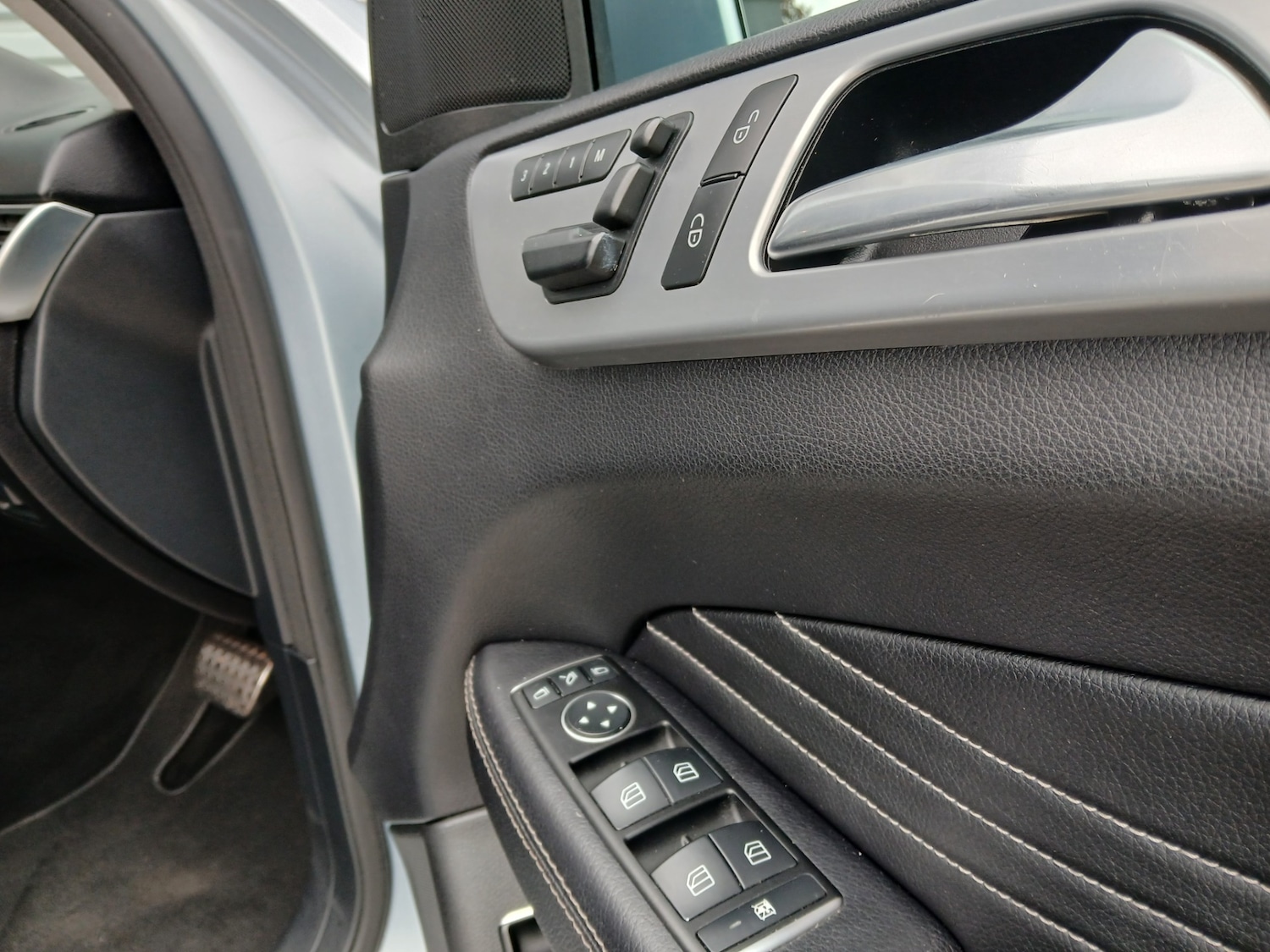 Used Mercedes-Benz M-Class 2014 for sale - 76157499: Photo 11