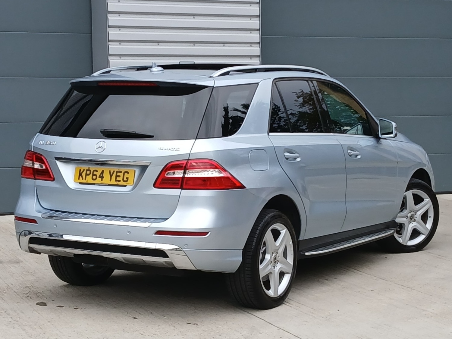 Used Mercedes-Benz M-Class 2014 for sale - 76157499: Photo 4