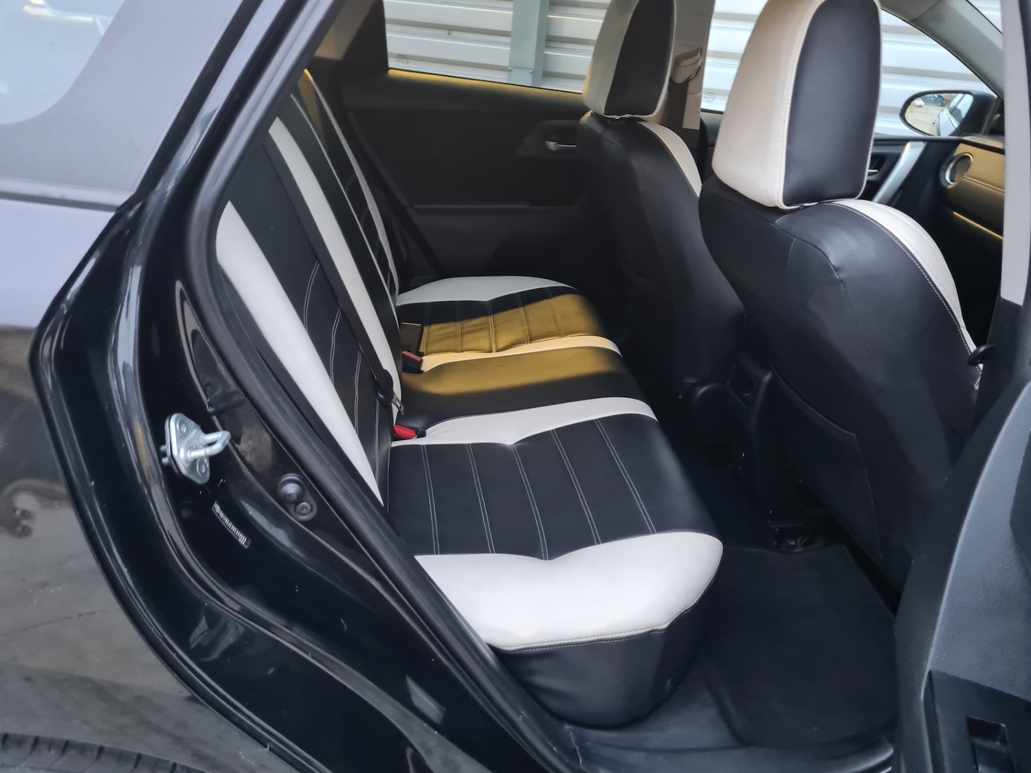 Used Toyota Auris 2014 for sale - 76643823: Photo 6