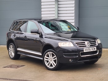 Used Volkswagen Touareg 2006 for sale - 76727075: Photo