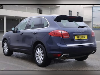 Used Porsche Cayenne 2011 for sale - 76821996: Photo