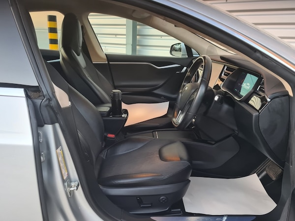 Used Tesla Model S 2016 for sale - 73405822: Photo 5