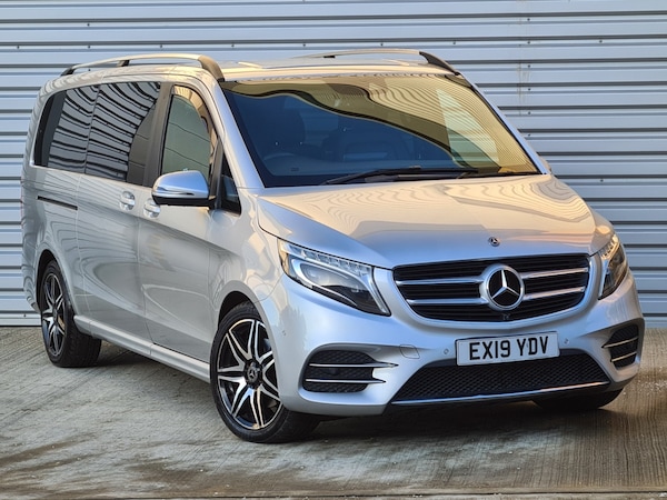Used Mercedes-Benz V-Class 2019 for sale - 73406919: Photo 2