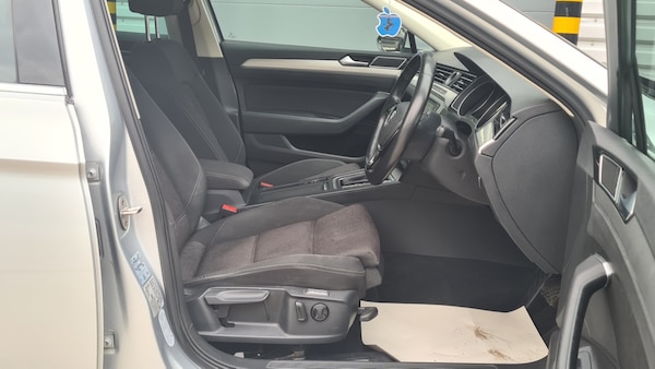 Used Volkswagen Passat 2015 for sale - 75518986: Photo 11