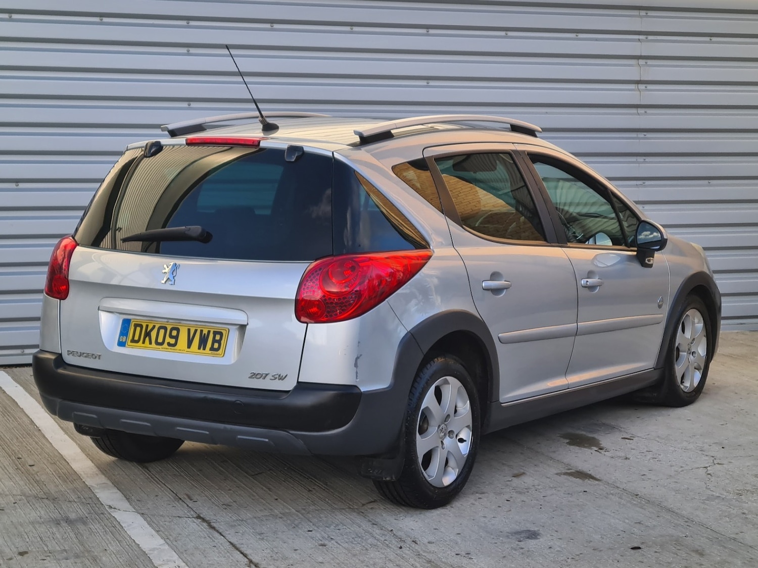 Used Peugeot 207 2009 for sale - 77127696: Photo 3