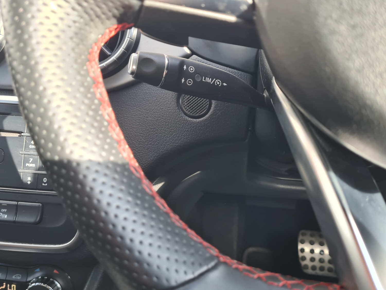 Used Mercedes-Benz CLA 2016 for sale - 77438796: Photo 10